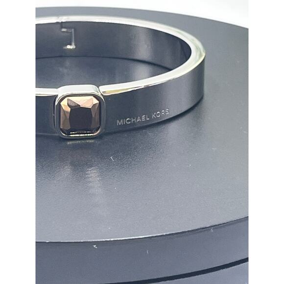 Michael Kors Urban Rush Silver Hinged Square Cut Center Stone Bangle Bracelet - Picture 3 of 12